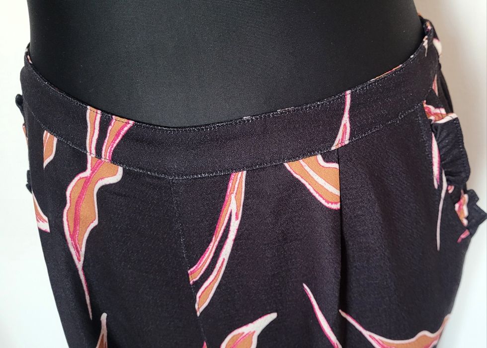 Eleganckie spodnie damskie w kwiatowy wzór print wysoki stan S