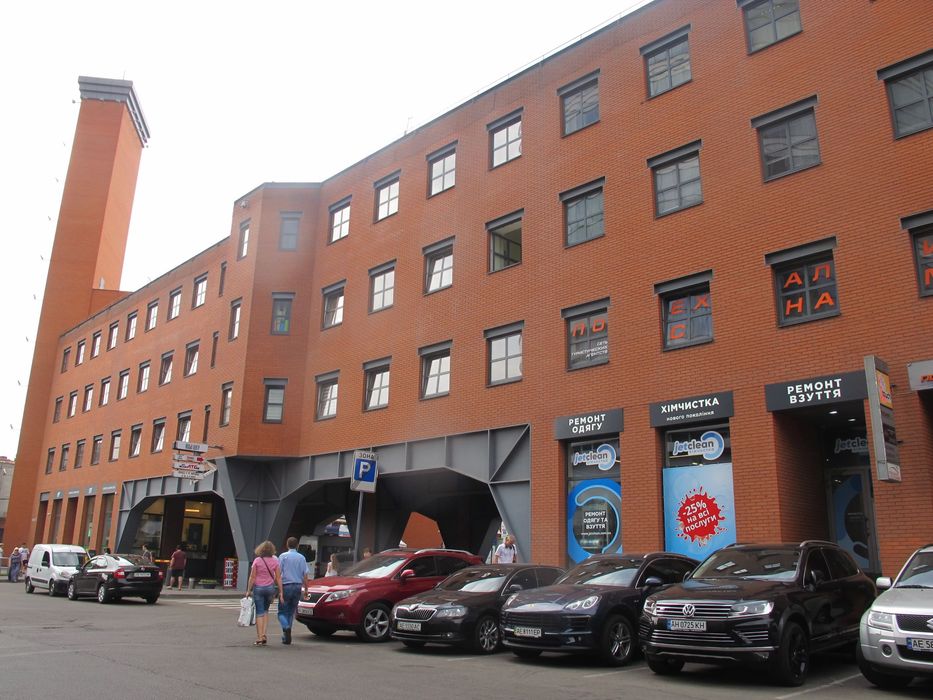 Офісне приміщення Готовий бізнес 10% річних!  біля МОСТ-сіті 142 м