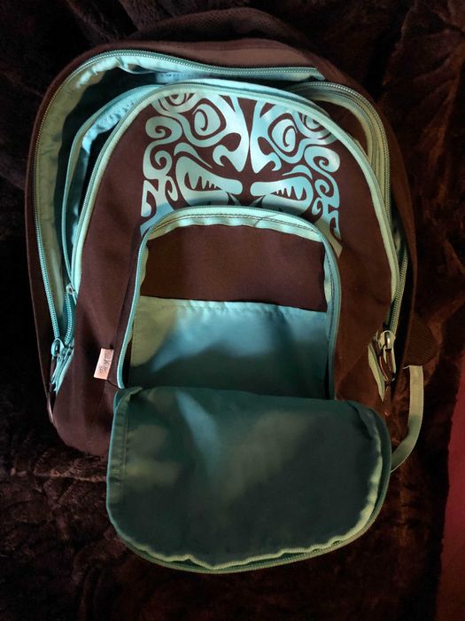 Продаю шкільний бірюзовий рюкзак бренду all out має місце для ноутбука