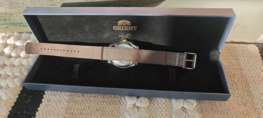 Orient Retro Future Camera 70Th Anniversary RA-AR0204G00B