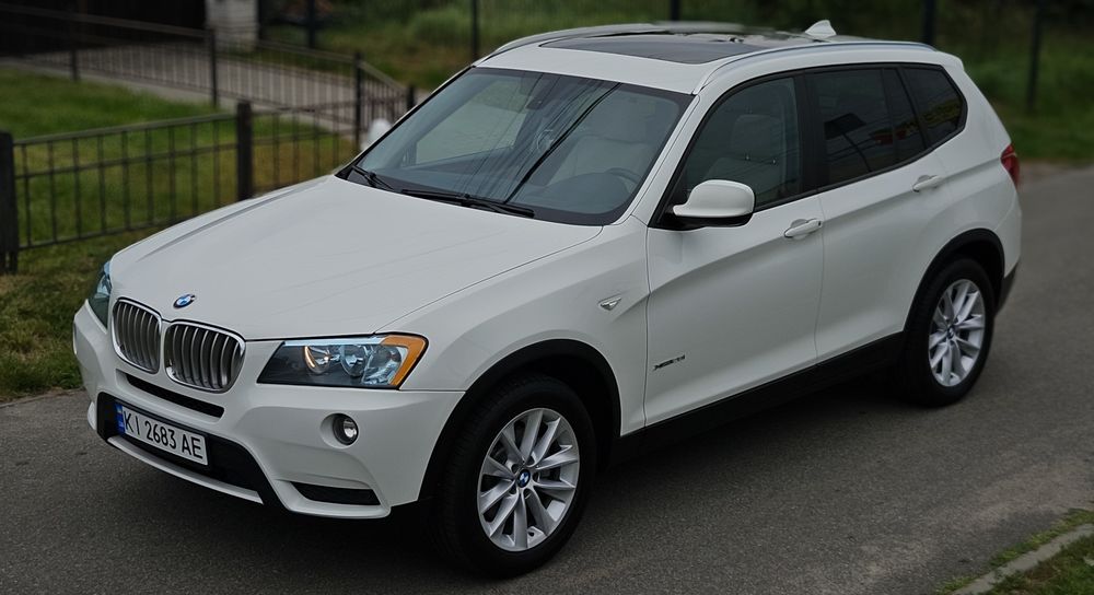 BMW X3 XDrive28i F25 2013р.в. Гарна комплектація та стан.