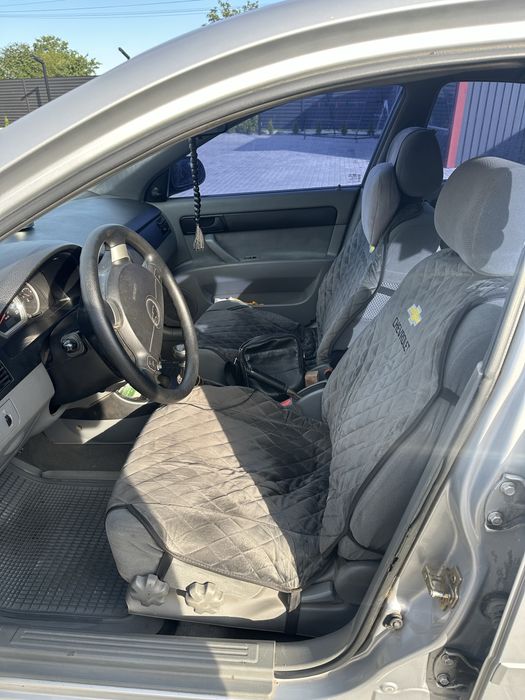 Chevrolet  lacetti