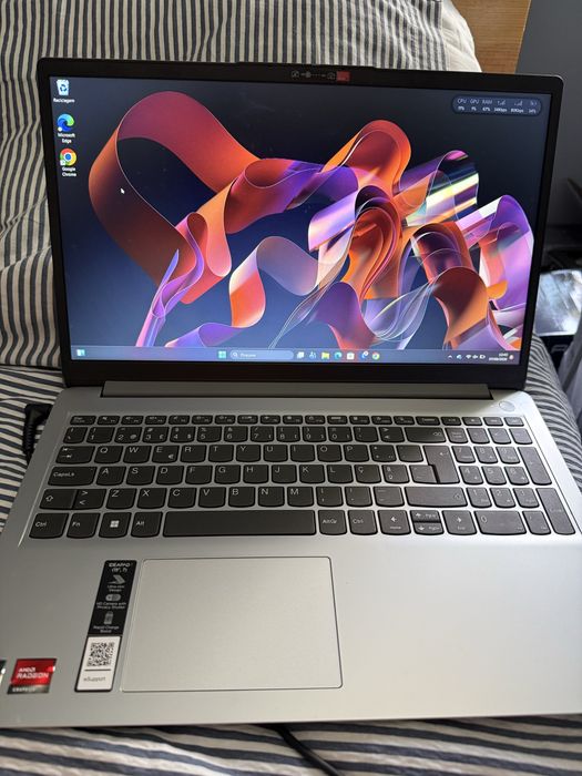 Lenovo IdeaPad 1 15” — Ryzen 3 7000