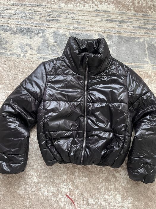 Куртка s-m можна для підлітка дівчинку