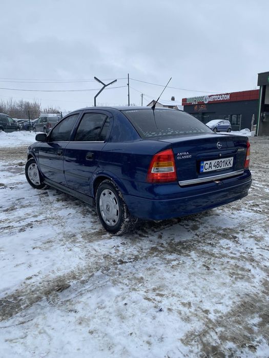 Opel  Astra Avangarde