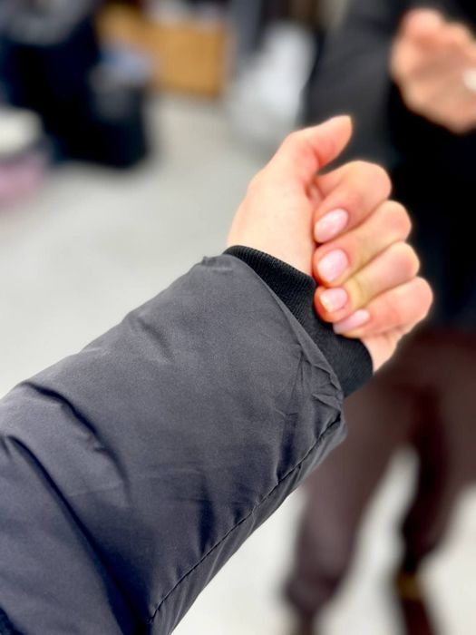 Куртка чорна жіноча