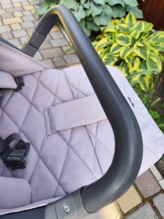 Прогулянковий візок, коляска