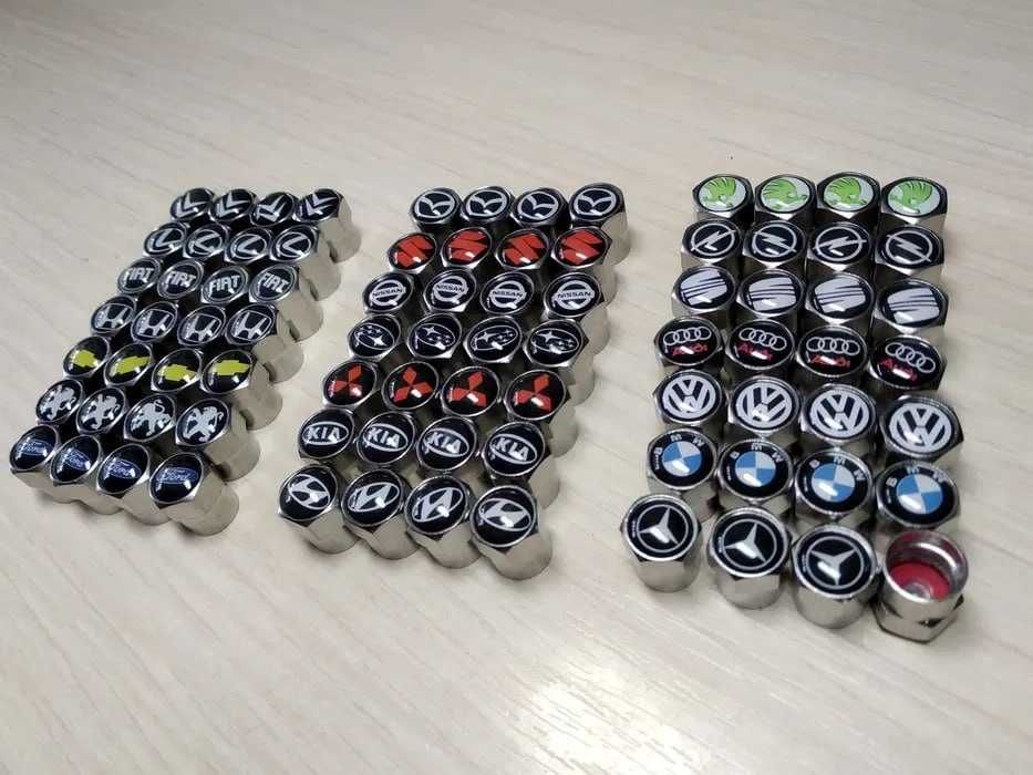 Колпачки в диск, болты, гайки и ниппеля.Делаем подбор на любое авто