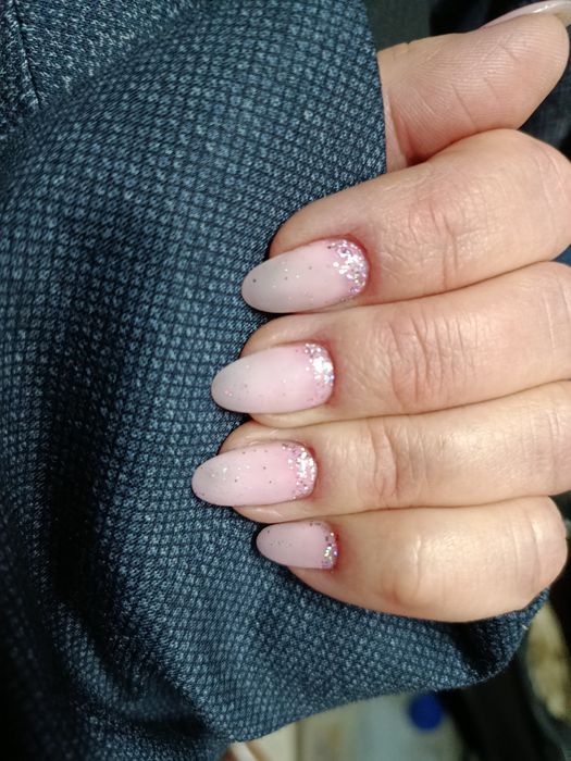 Paznokcie Żory. Stylizacja paznokci.