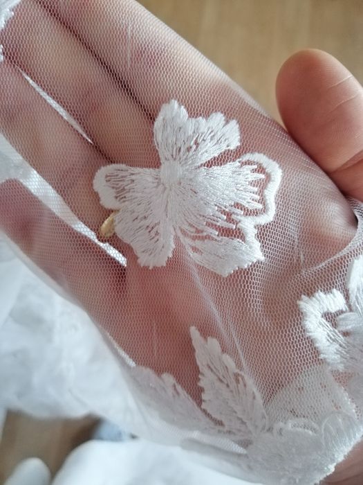 Piękna suknia ślubna Latifa z Dama Couture rozm. 44, długi rękaw, tren
