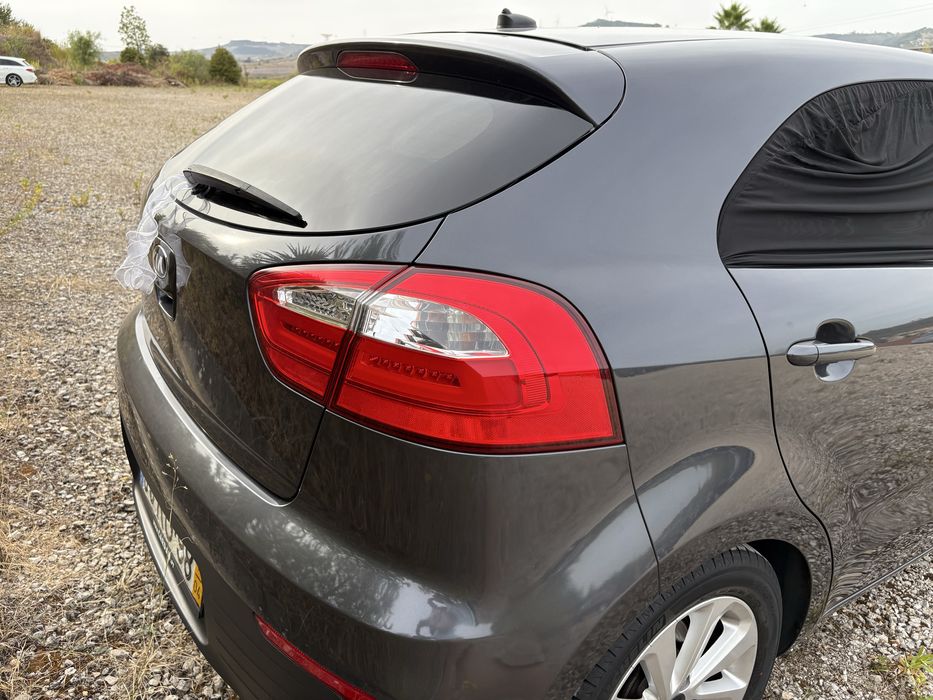 Kia Rio 2016 gasolina foto 4