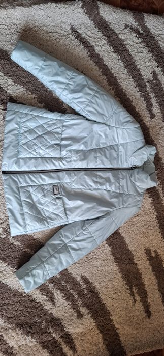 Куртка женская весенняя  размер  М