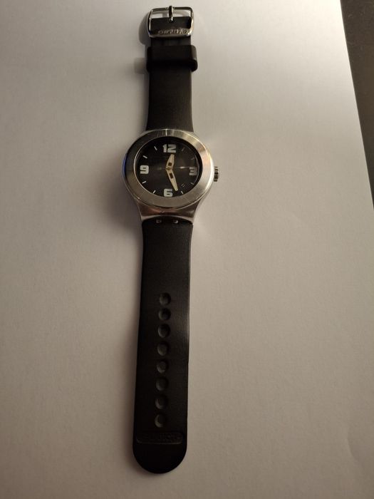 Swatch Irony Black Sceptre – YNS400 (preto)