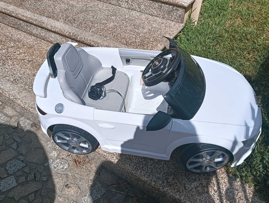 Electric Car 264751452028931122