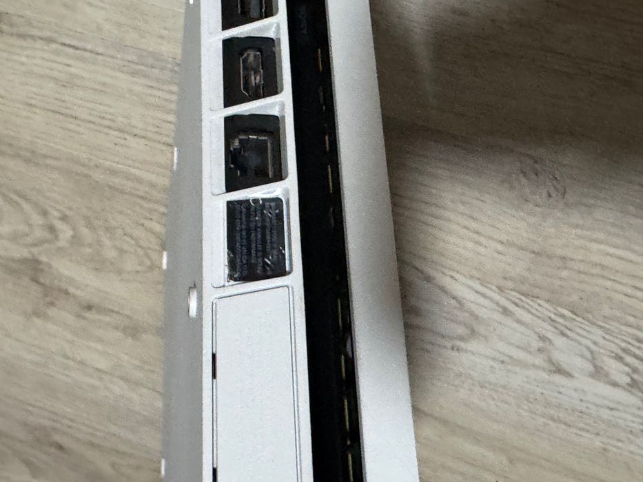 Sony PlayStation 4 Slim White 500GB біла Плейстешн 4
