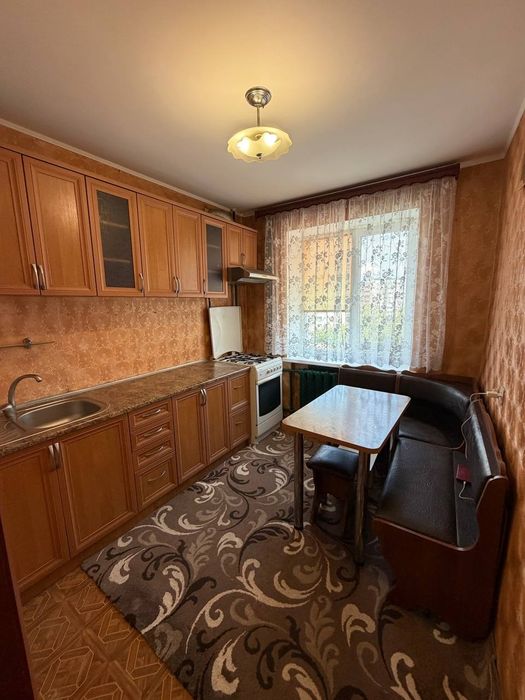 Новинка! 36 м2  Продаж 1 кім квартири+комора своя