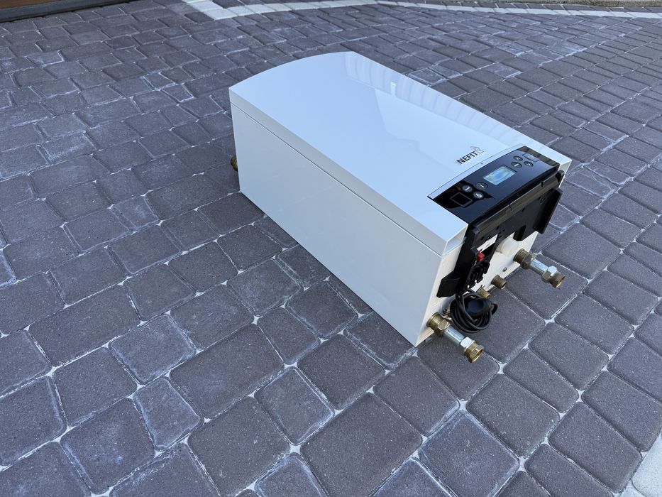 Nefit Bosch ProLine 24kw Конденсаційний 2контурний газовий котел