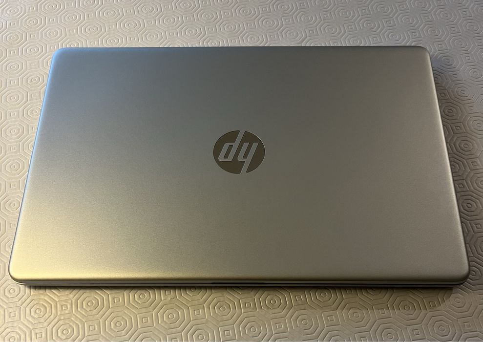 Portátil HP 15S-FQ2052NP I3 (Garantia até 09/2029)
