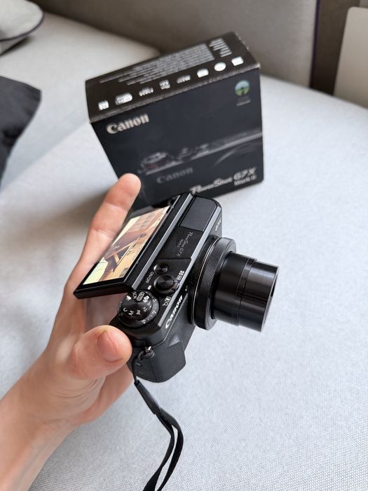 Canon G7 X Mark II