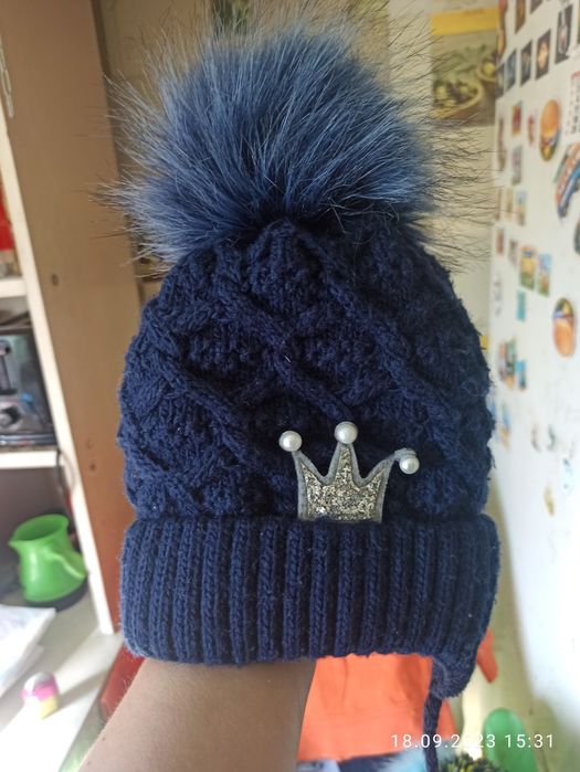 Шапка зимняя на девочку