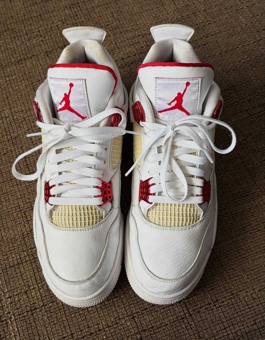 Кросівки Nike Air Jordan 4 Retro Metallic Red