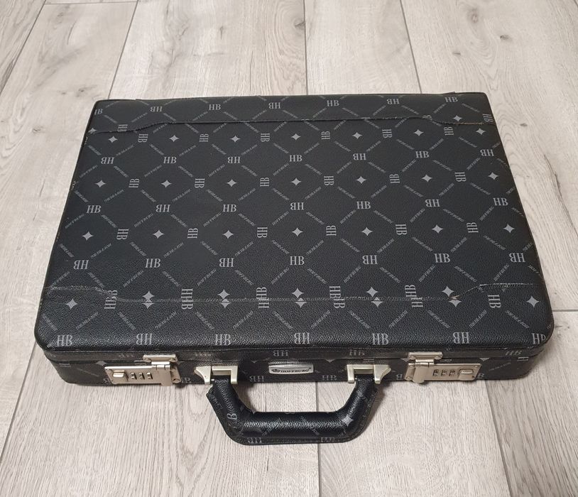 Набор кухонных ножей и вилок Hoffburg Weltweit.