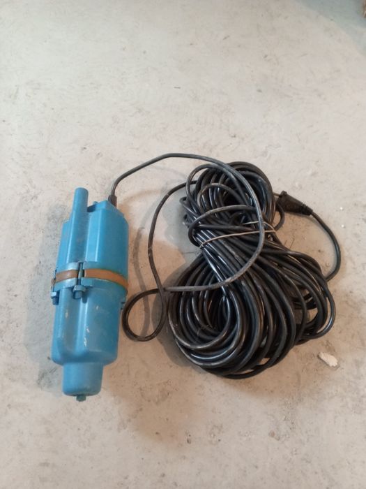 Продам погружний насос