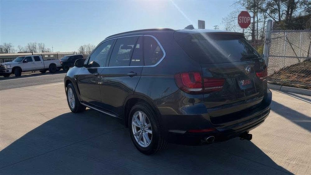 BMW X5      2016