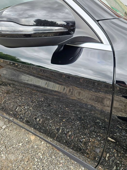 drzwi prawy przód MERCEDES GLC 300 X253 lak: 040