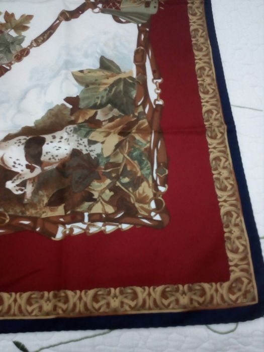 Lenço de seda prenda de Natal