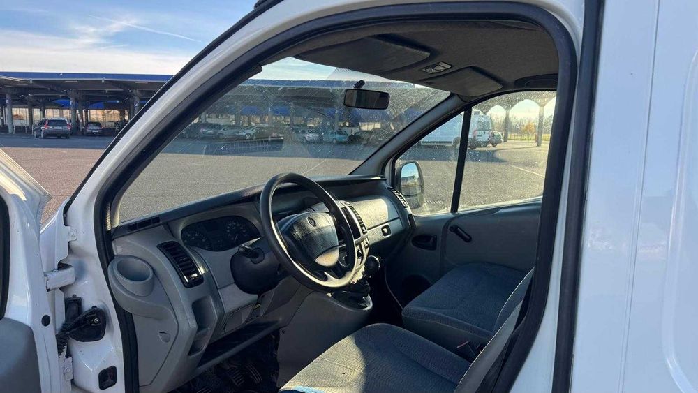 Renault Trafic 1.9 2005 rok