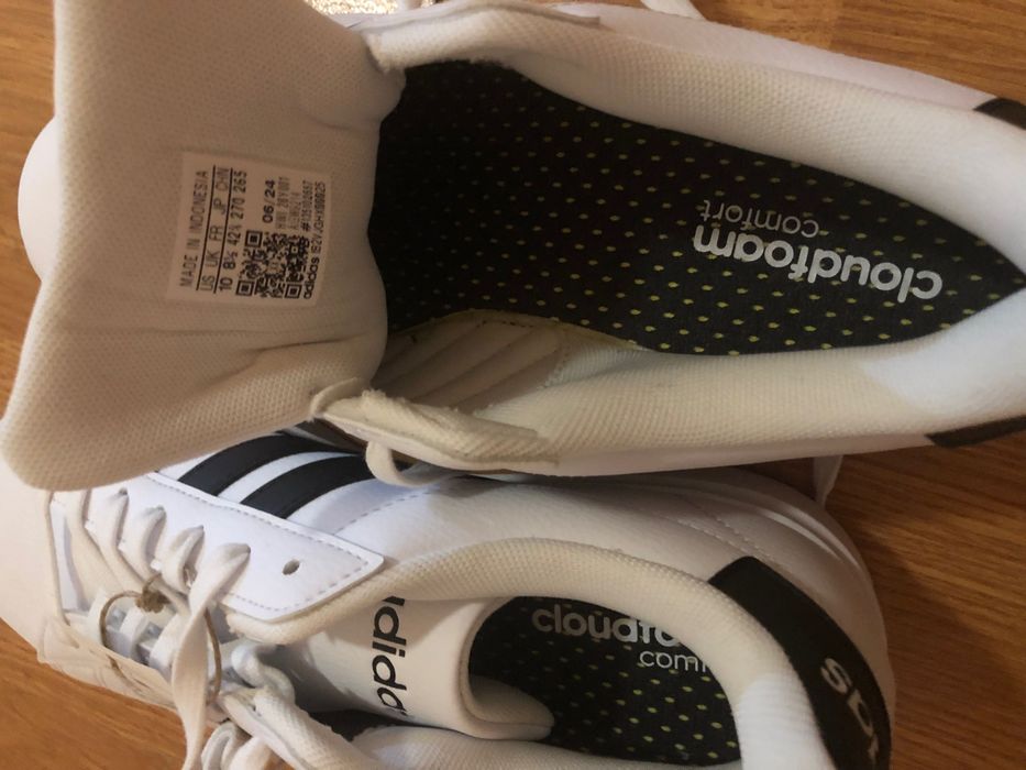 Tenis Adidas novos