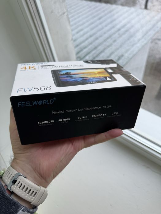 Feelword FW 568 накамерный монитор