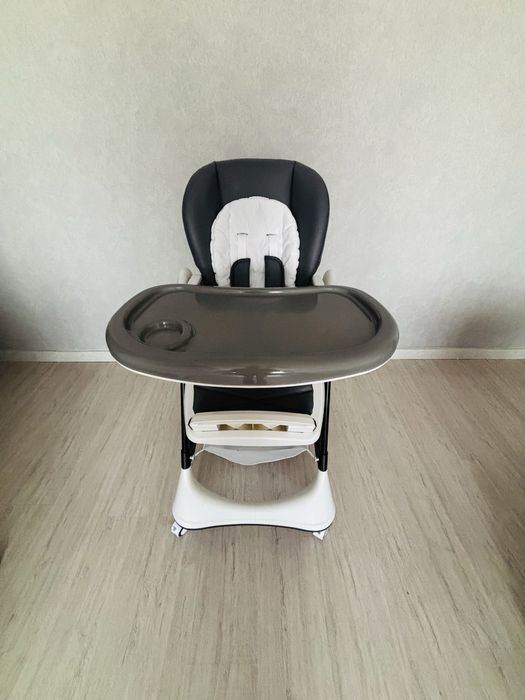 Кресло для кормления Carrello