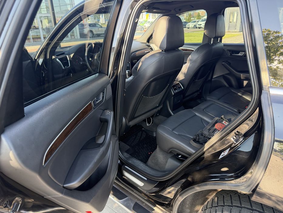 Продам Audi Q5 2.0 бензин