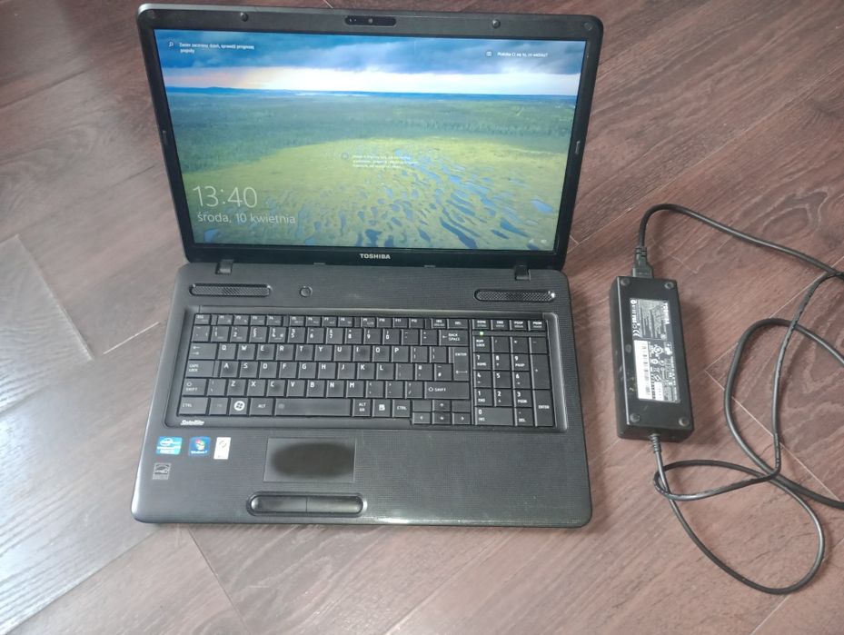 Laptop Toshiba Satelitte C670-1C8