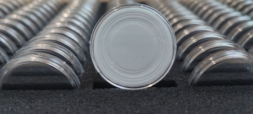 Kapsle na monety max 30 mm z regulacją średnicy