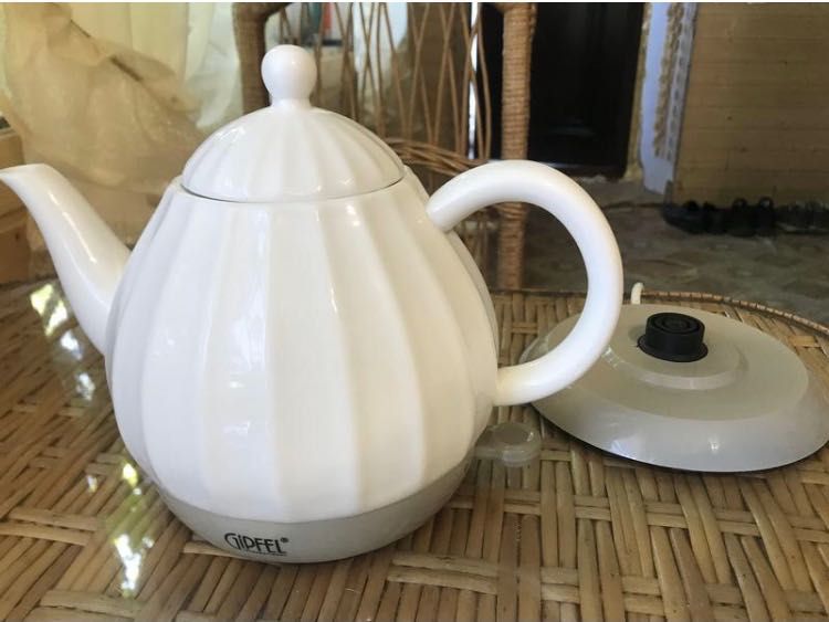 Німецький чайник Gipfel Enrica.1,2літра