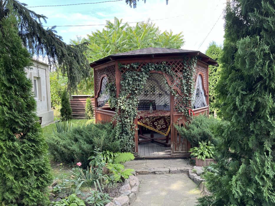 Продам будинок Плесецьке Фастівський район.