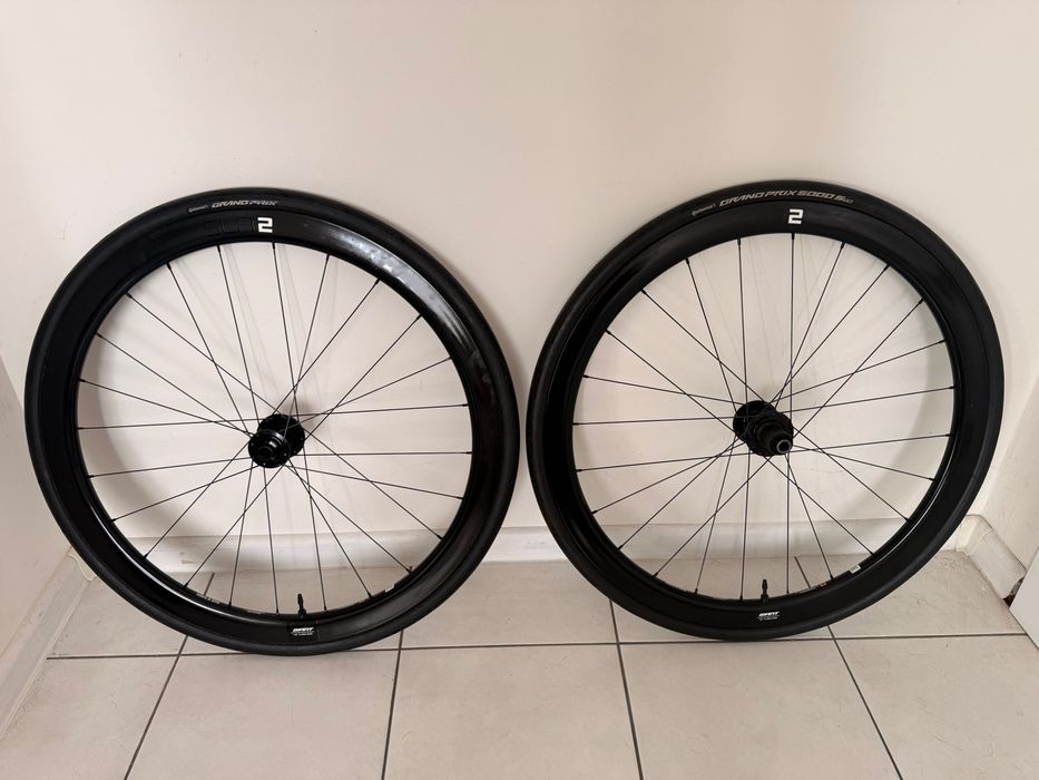 Koła Giant SLR 2 Tubeless Carbon Disc 42 - komplet