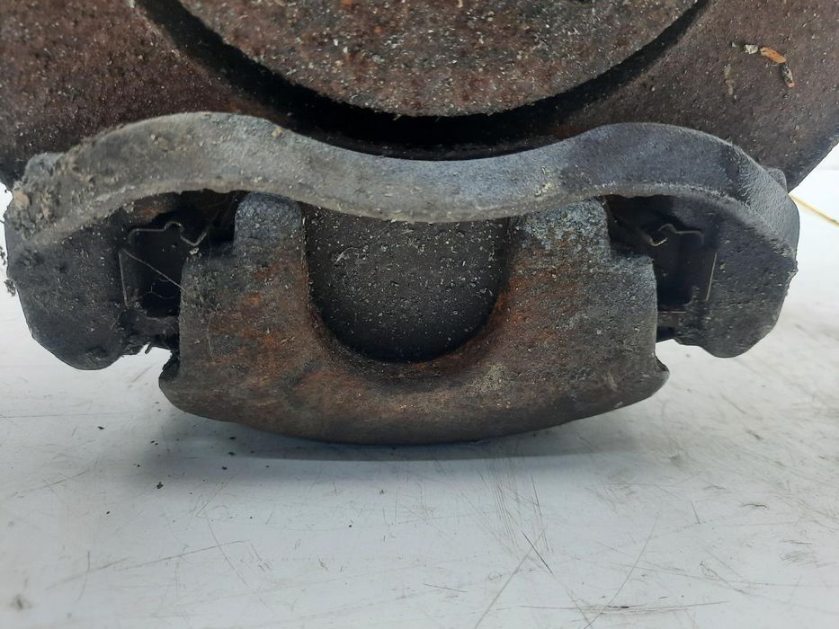 Calíper De Freio Dianteiro Direito Fiat Iii