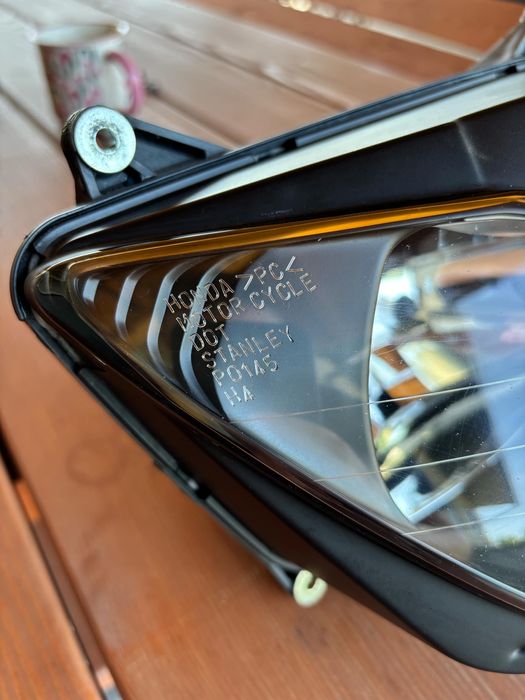 Lampa Honda CBR 600F 99r F4 ładna