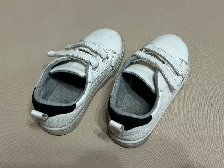 Adidasy Sinsey rozmiar 30