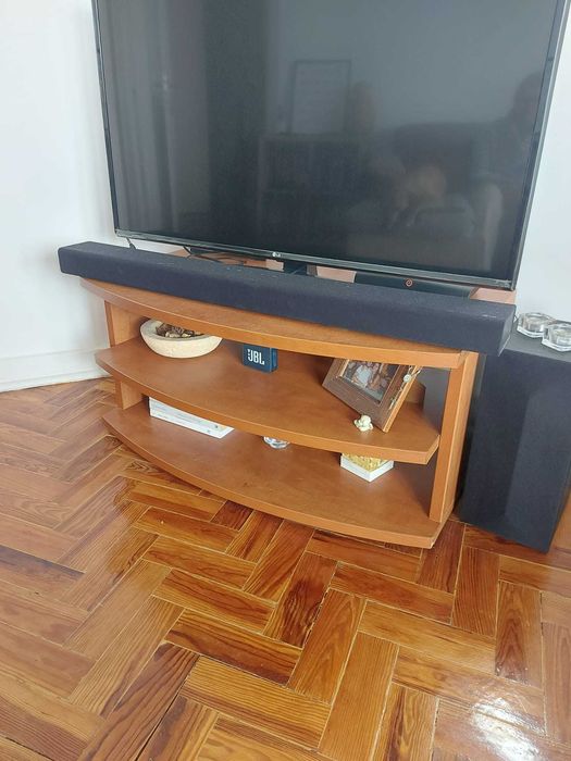 Móvel Televisão madeira maciça