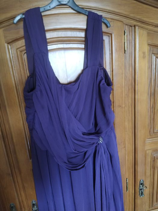 Vendo vestido de cerimônia