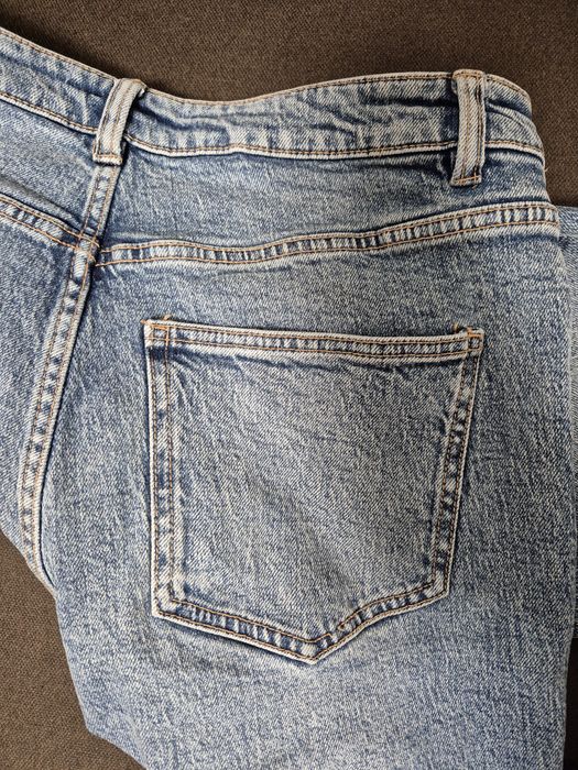 Джинси Reserved актуальна колекція розмір 40/L