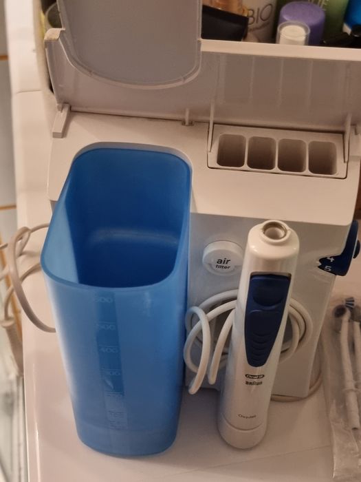 Irygator Oral-B Stan idealny