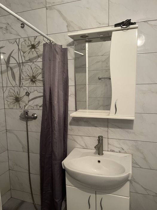 Подобово, однокімнатна м.Вирлиця ,Харківська , Бажана 7в