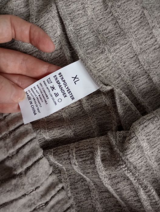 Dwuczęściowy komplet zestaw damski milutki przyjemny materiał