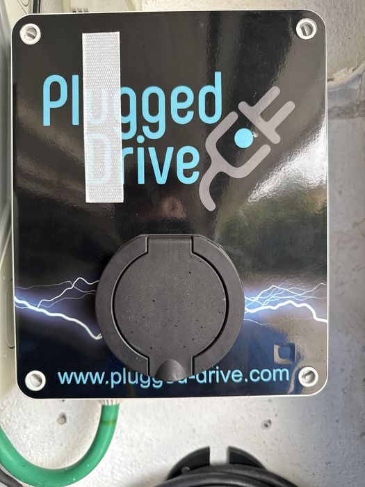 Wallbox solar 3x32A (até 22kw) plugged drive homecharge wifi